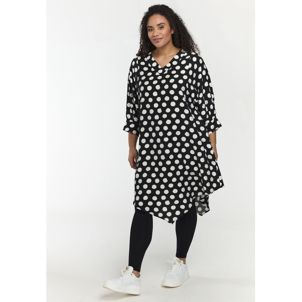 Studio SJuline Tunic Tunic Black with white dots